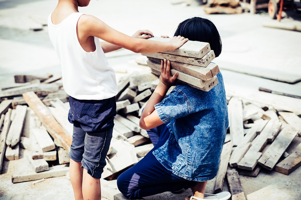 عمالة الأطفال: ارتفاع العدد لـ 160 مليون طفل وجائحة كورونا قد تفاقم الوضع