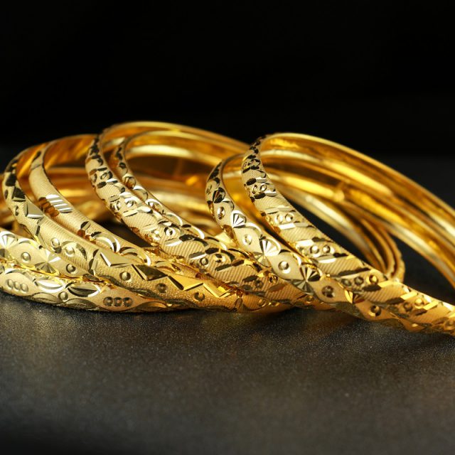 حساب زكاة الذهب