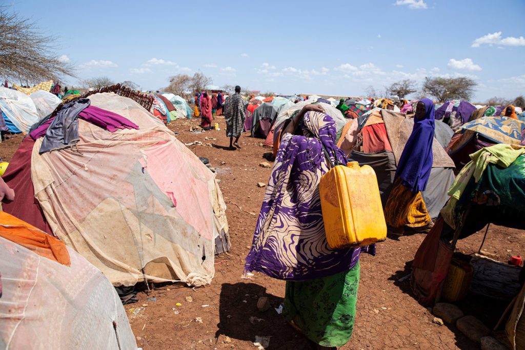 أزمة الجفاف تهدد أكثر من 7 ملايين صومالي بالموت إما عطشاً أو جوعاً؟